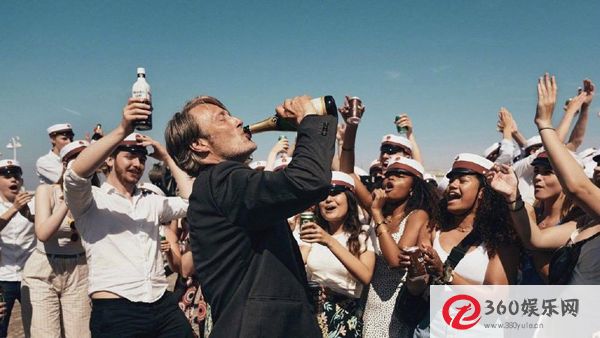 “巴叔叔”马克斯·米克尔森的新电影《酒精计划》宣布四个朋友开始醉酒实验