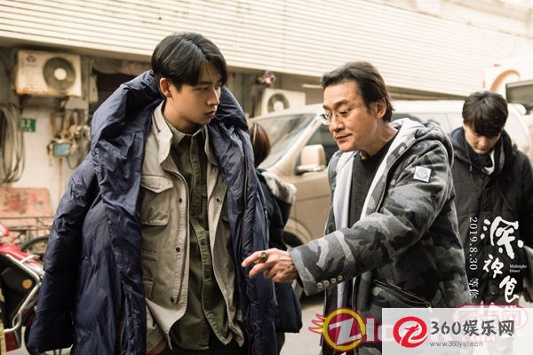 电影《深夜食堂》于8月30日上映。陈为扮演出租车司机，经历了夜班生活