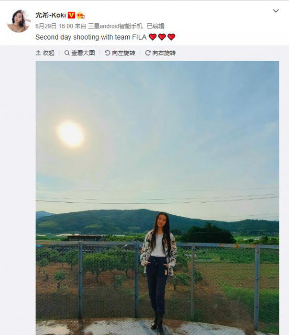 木村拓哉的女儿木村三次的工作照片模仿了她父亲的注意力