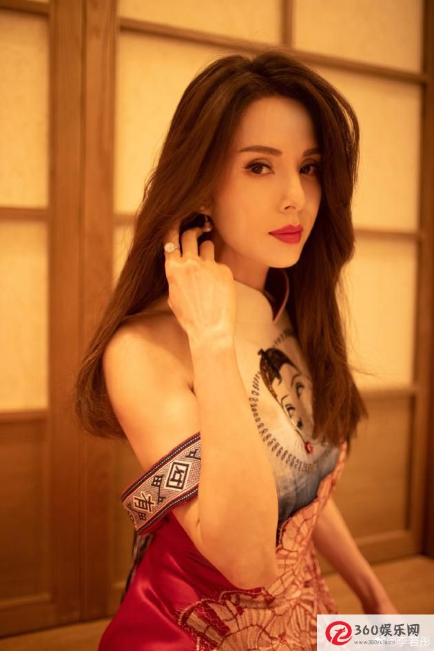 《李若彤邮报》:不要因为年龄和别人的眼光而匆忙决定你的人生
