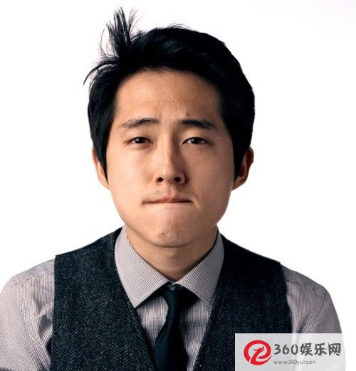《行尸走肉》“格伦”史蒂夫·袁将与亚马逊合作几部新剧