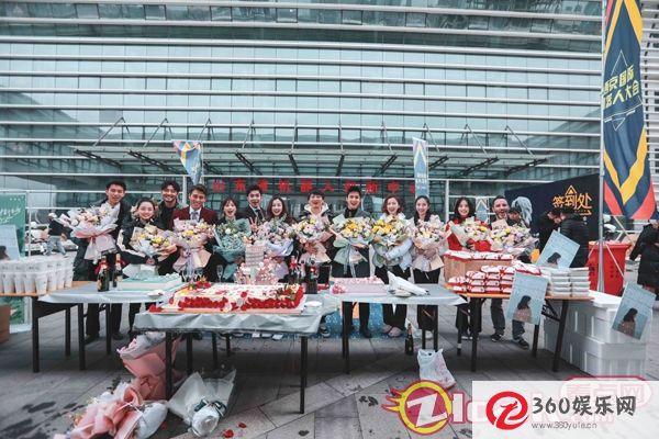 《走起！我的天才街坊》固定谢林彤的表现作为热血女孩